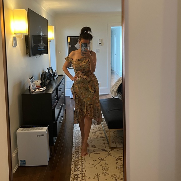 Ulla Johnson - Picture 1 of 6